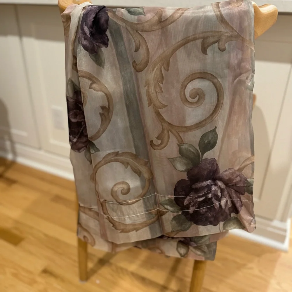1 CROSCILL Chambord Cassis Rose Floral 60x84 Semi-Sheer Drapery Panel